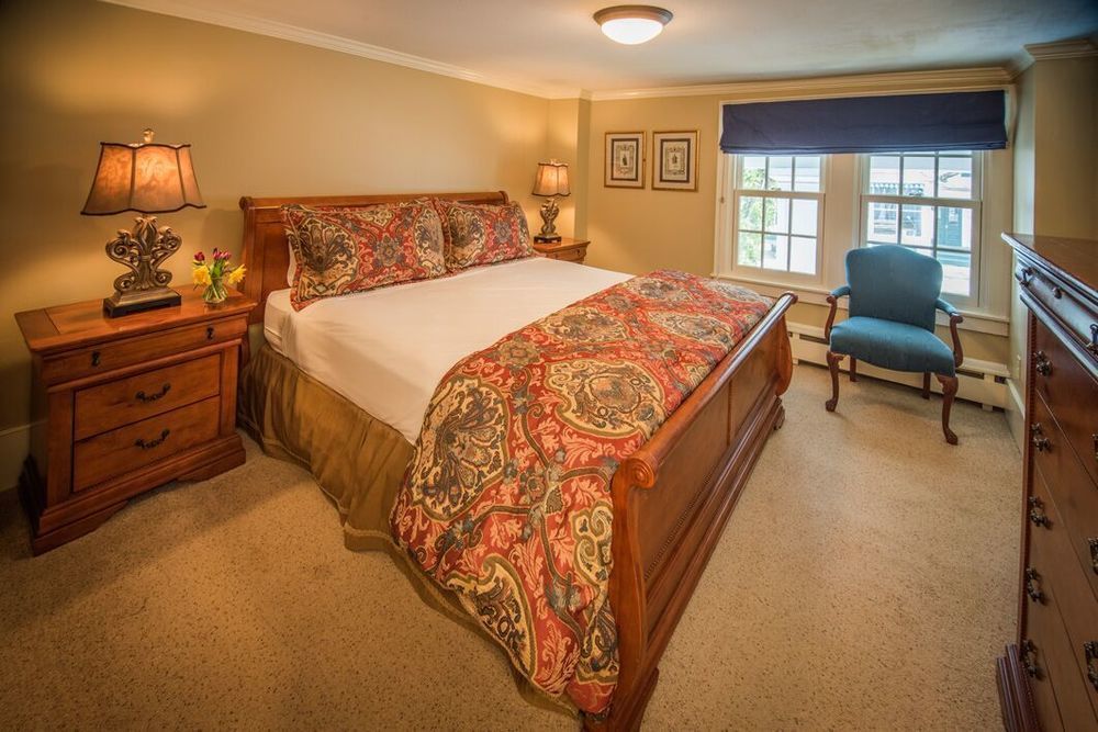 Bed & Breakfast The 4*